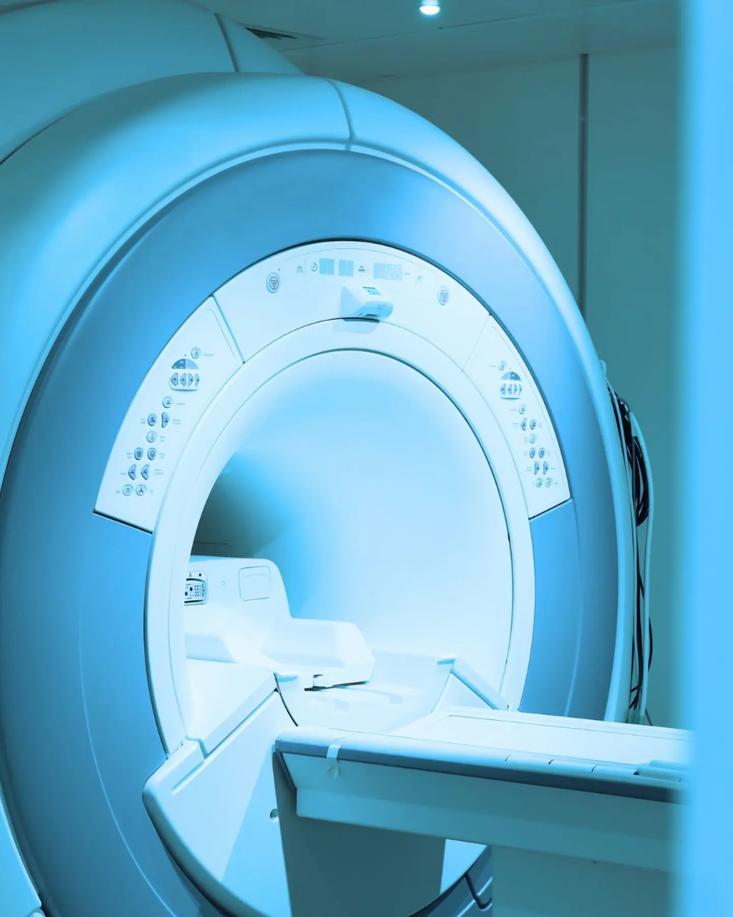 Private Spine MRI | Self-Referral Scan | Vista Health