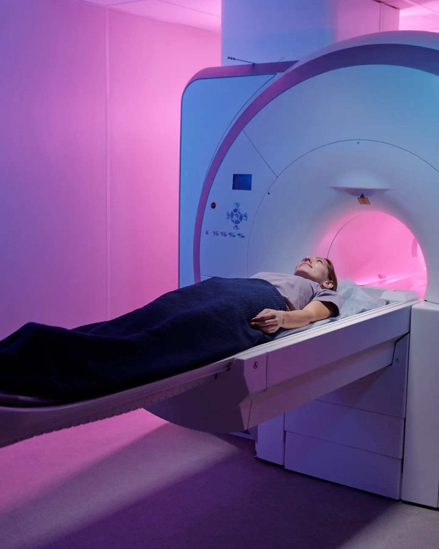 Private Spine MRI | Self-Referral Scan | Vista Health